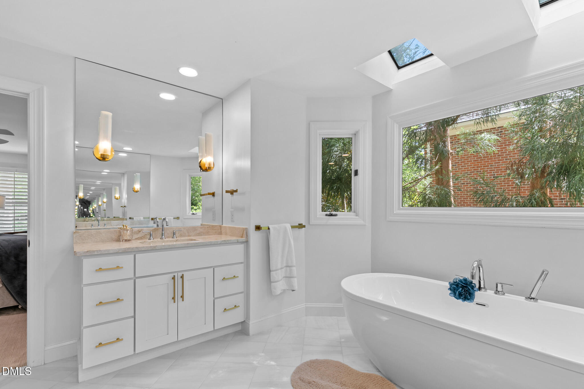 7721 Rainwater Road