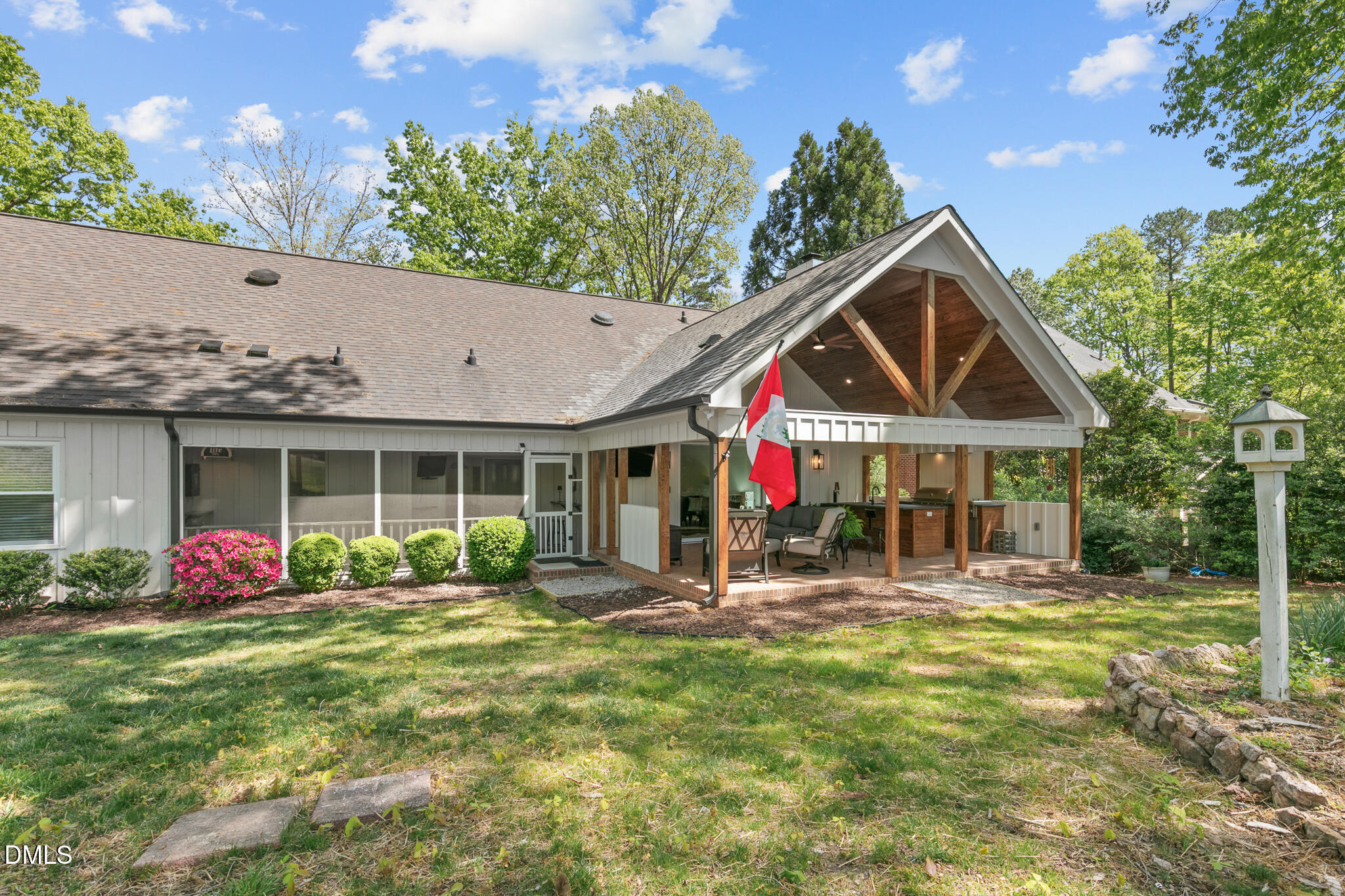 7721 Rainwater Road