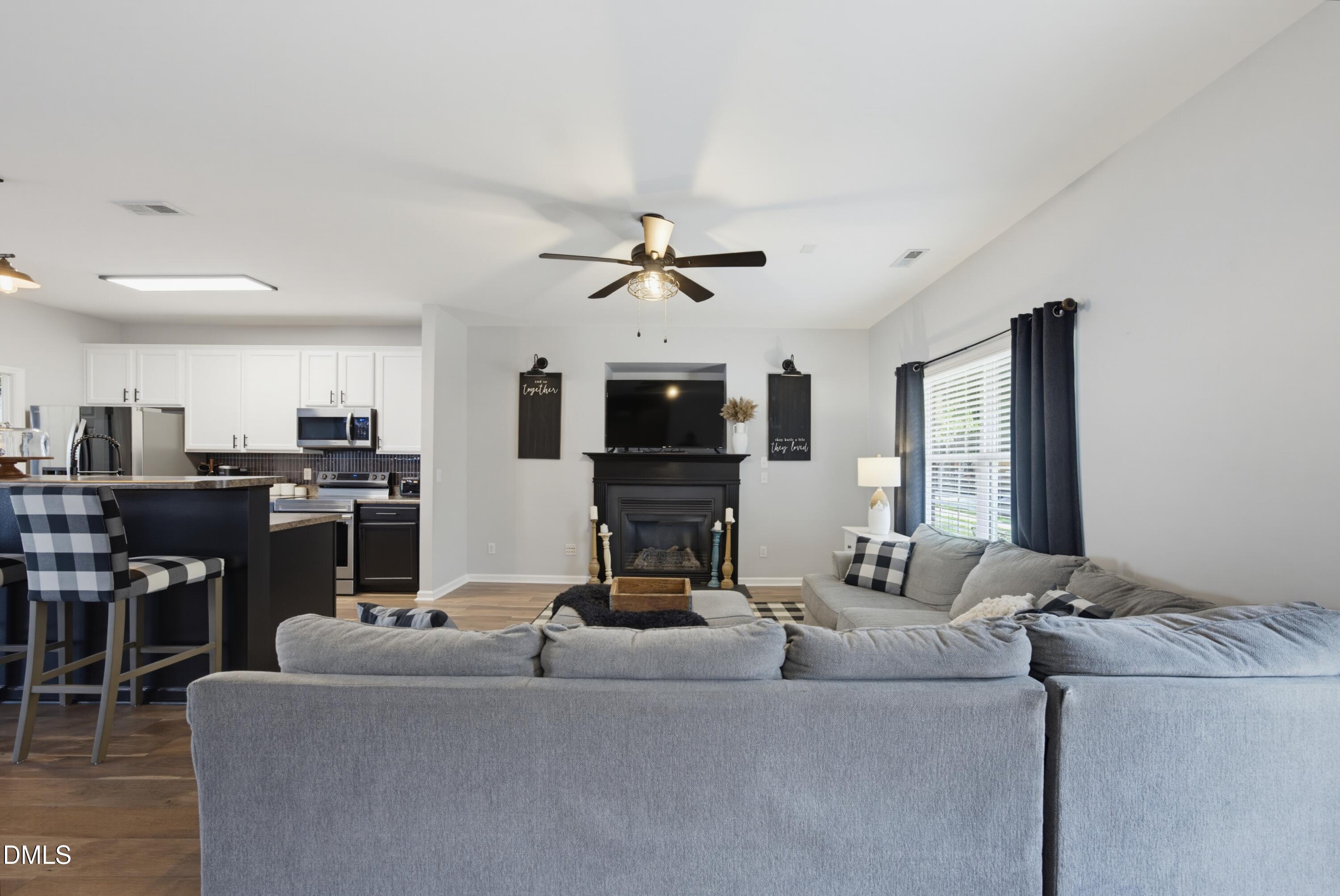 503 Sternwheel Way