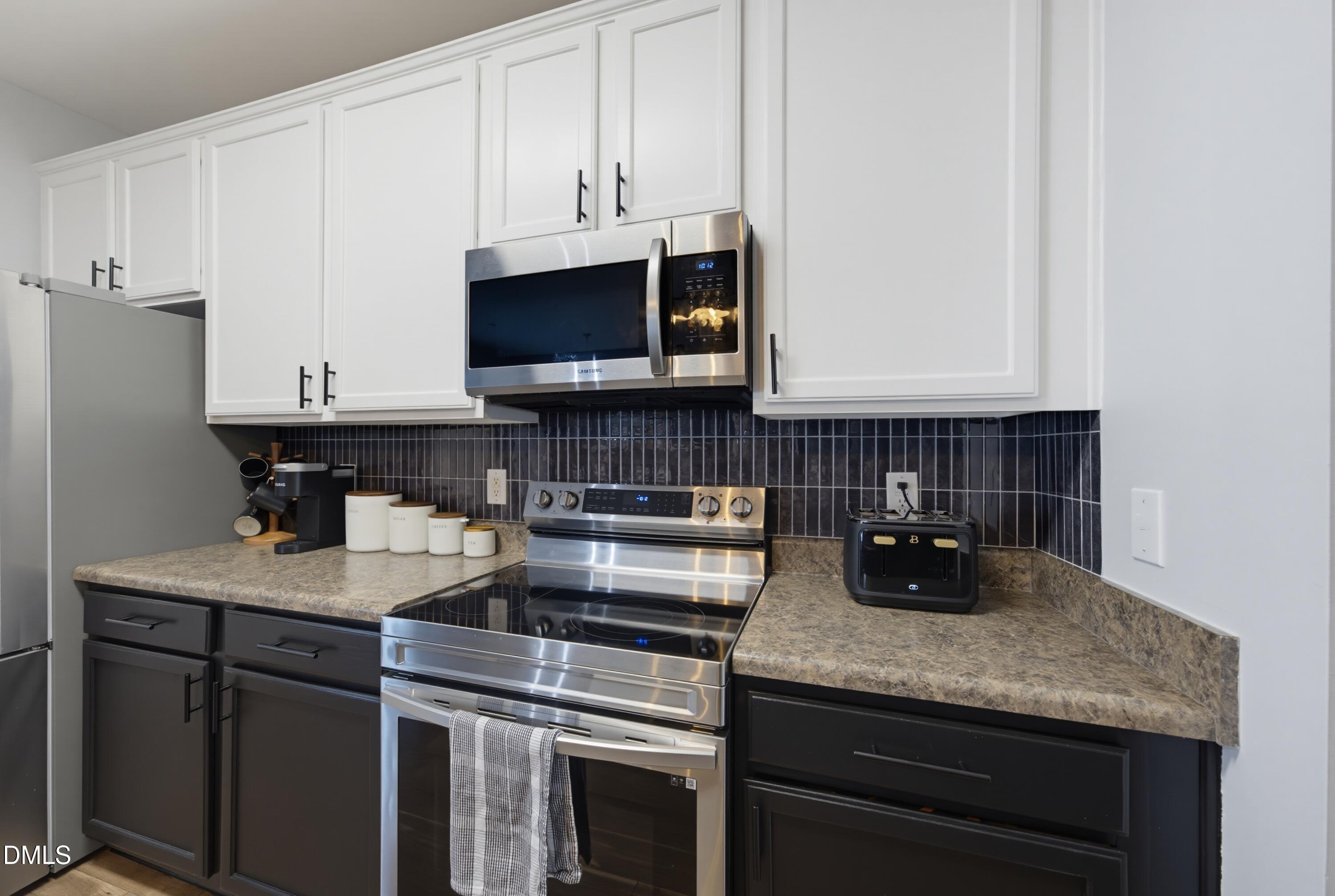 503 Sternwheel Way