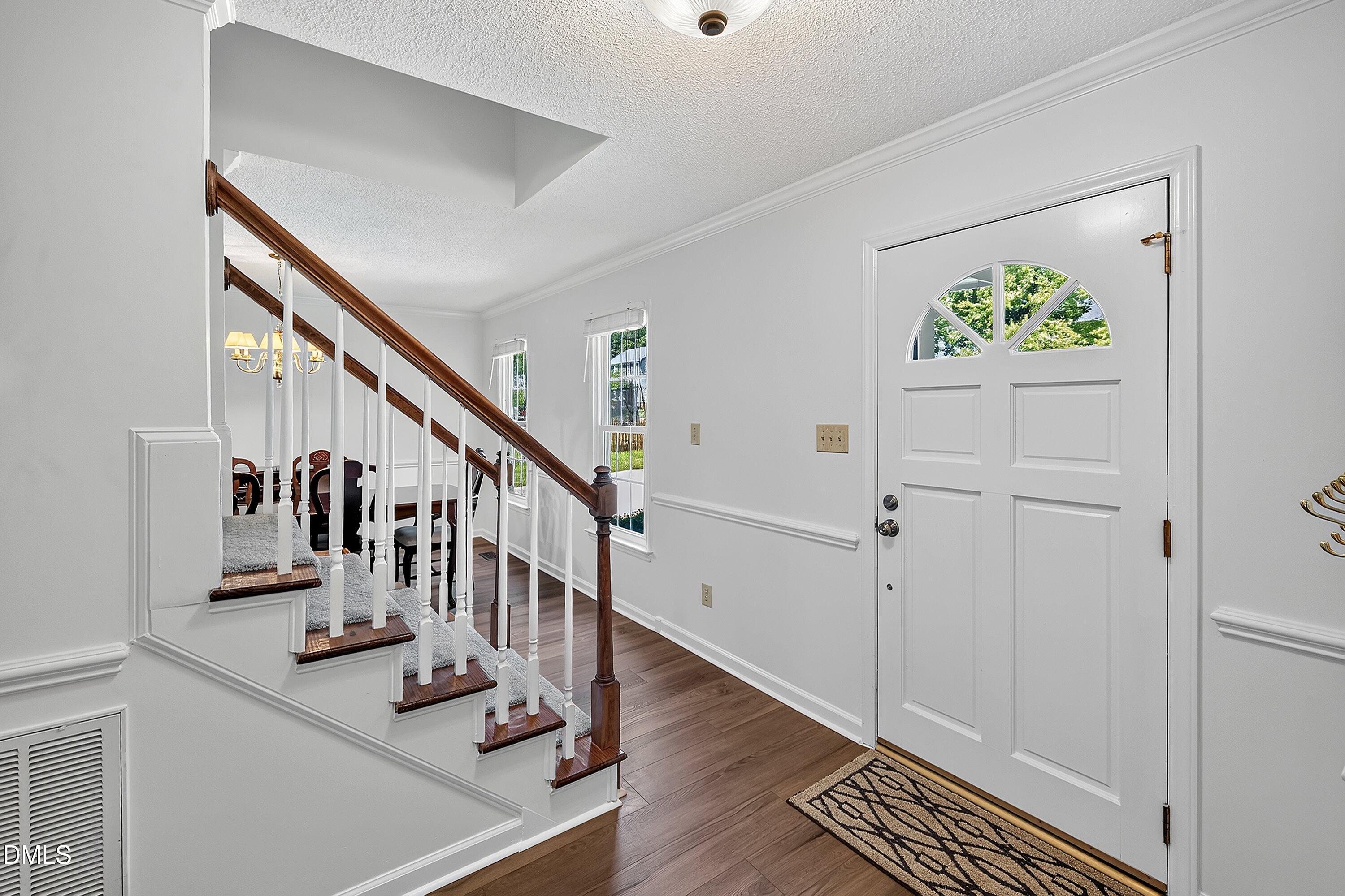 9541 Bells Valley Drive