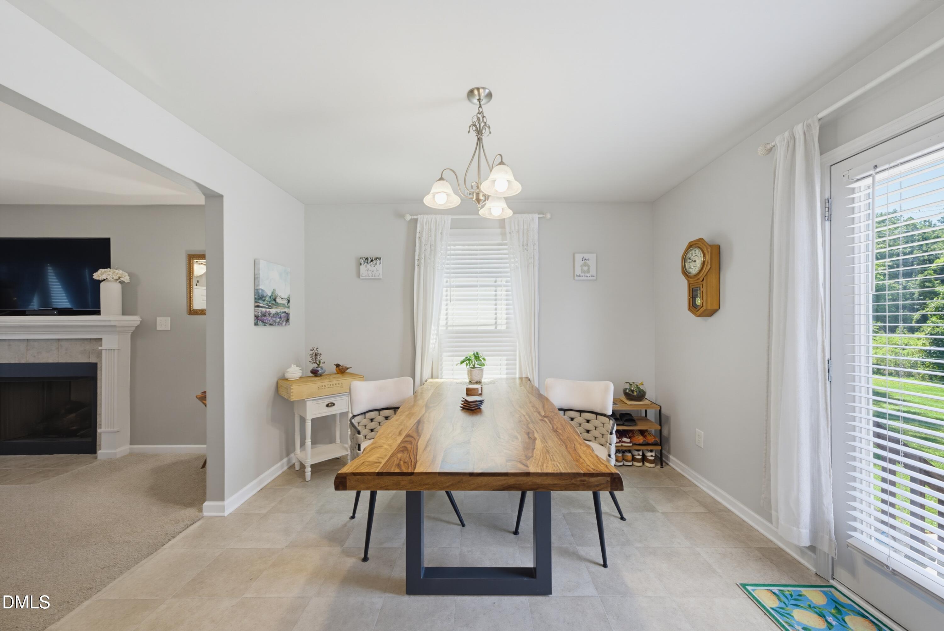 582 Roberts Road