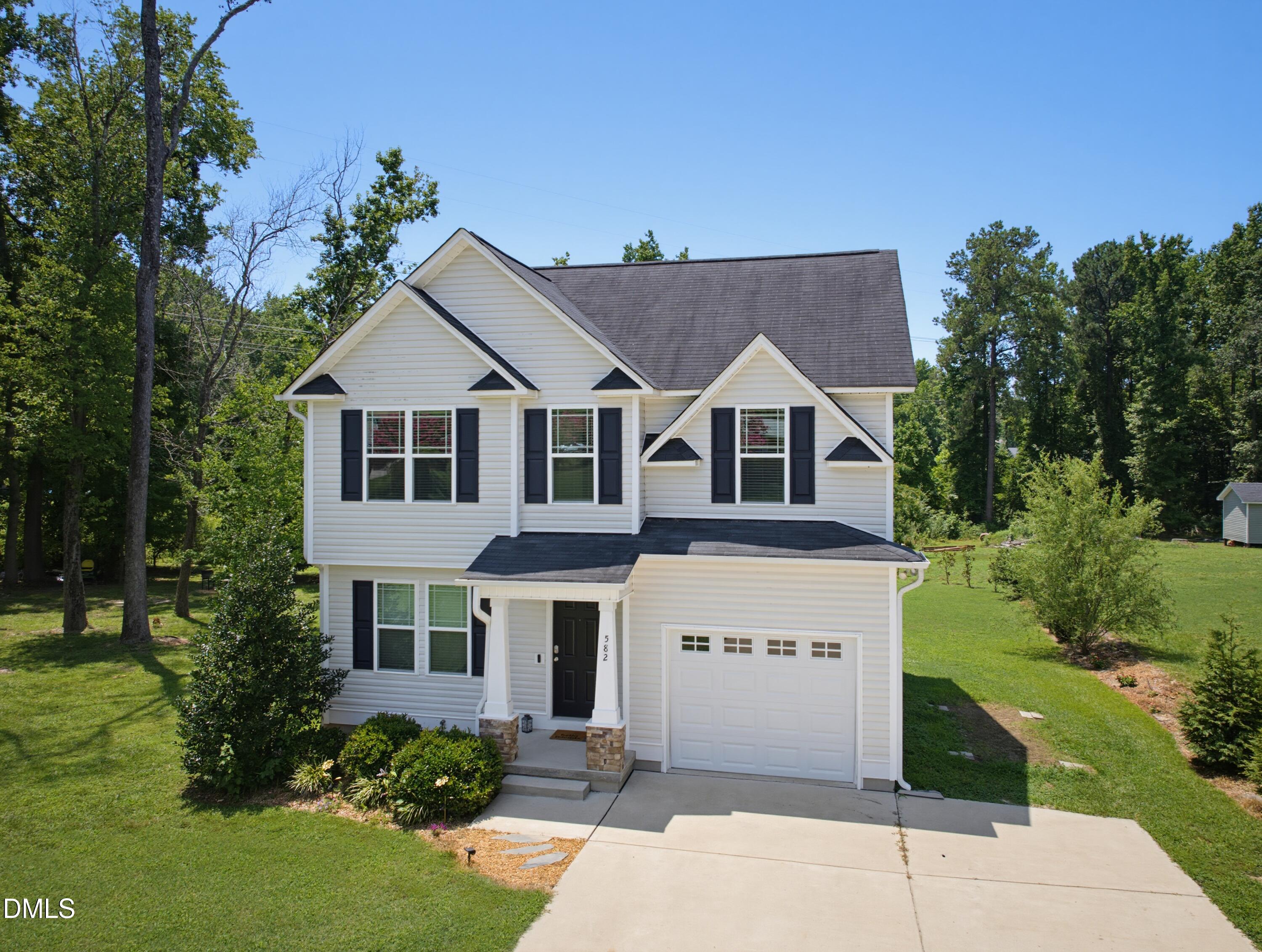 582 Roberts Road