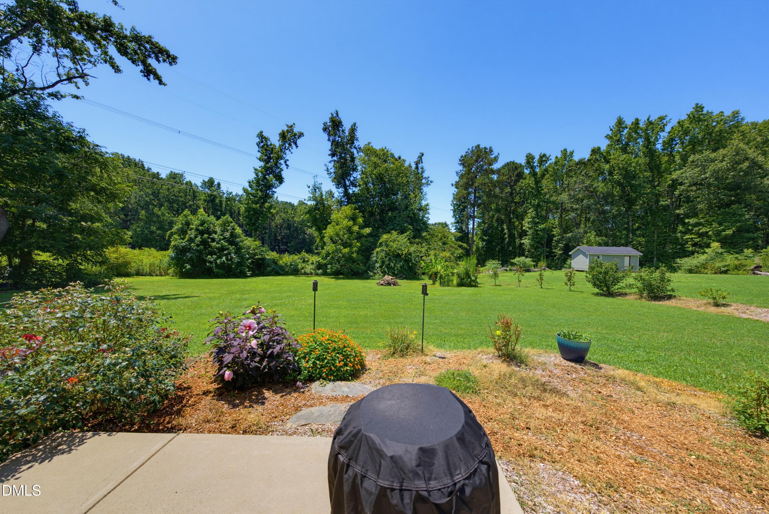 582 Roberts Road