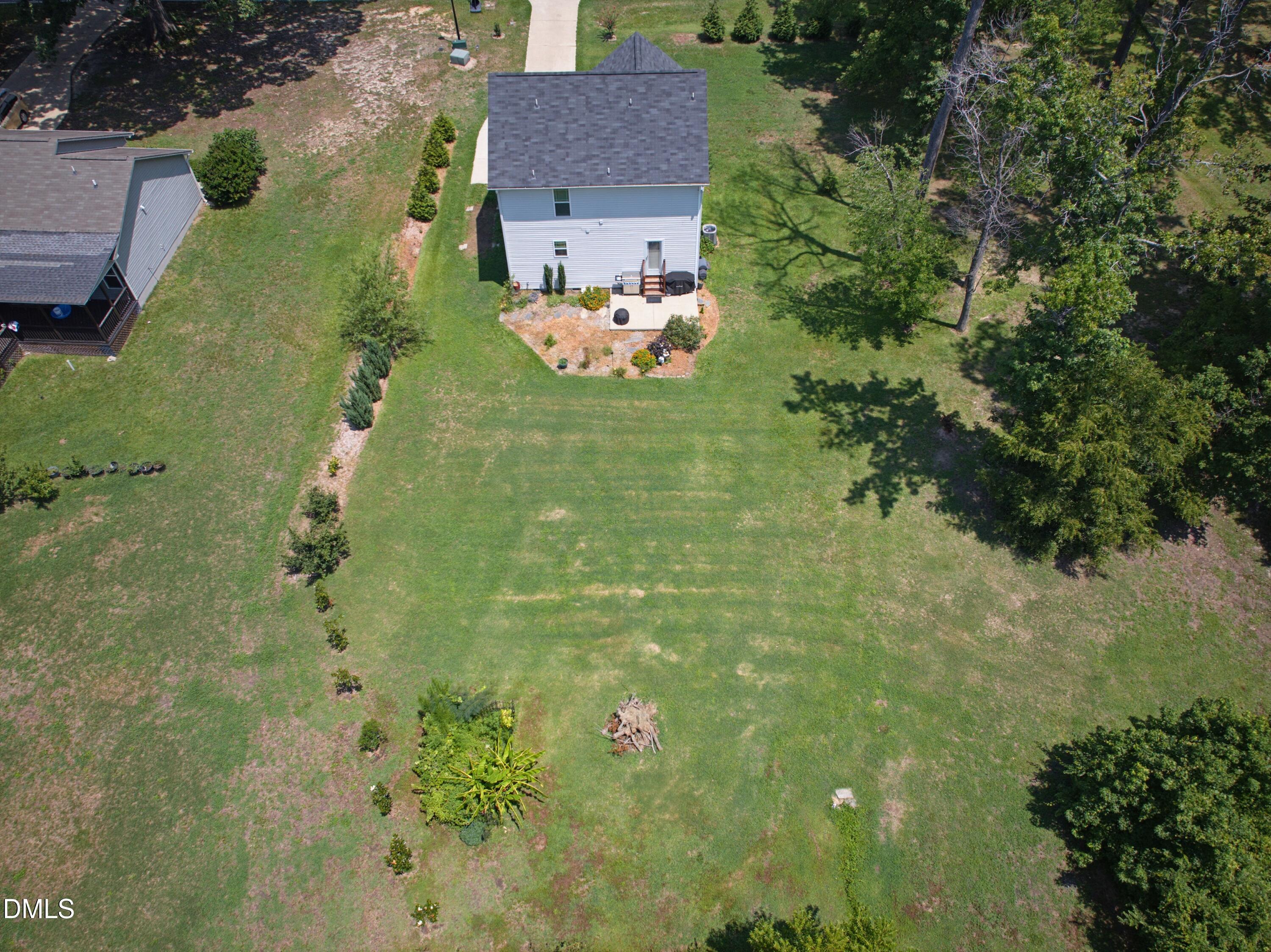 582 Roberts Road