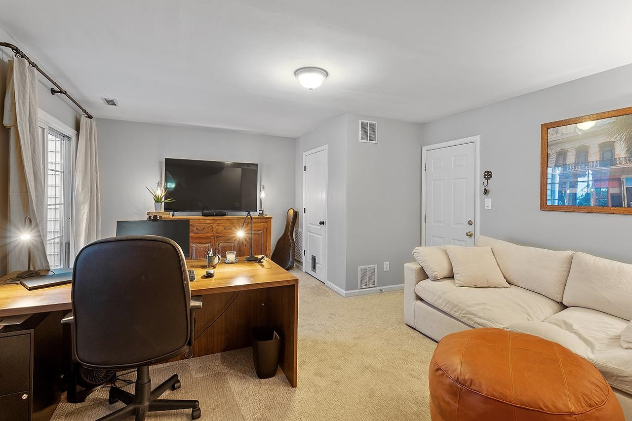 1405 Gaylord Drive