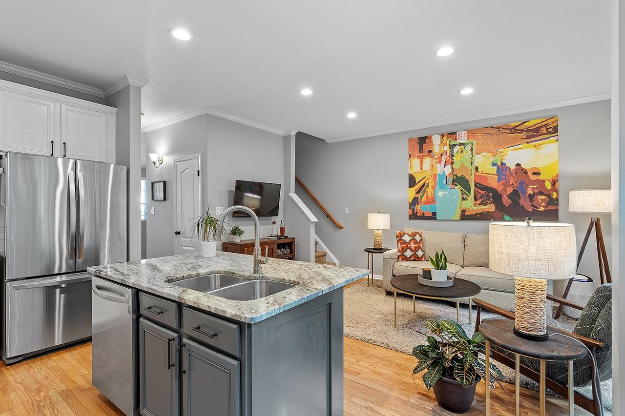 1405 Gaylord Drive