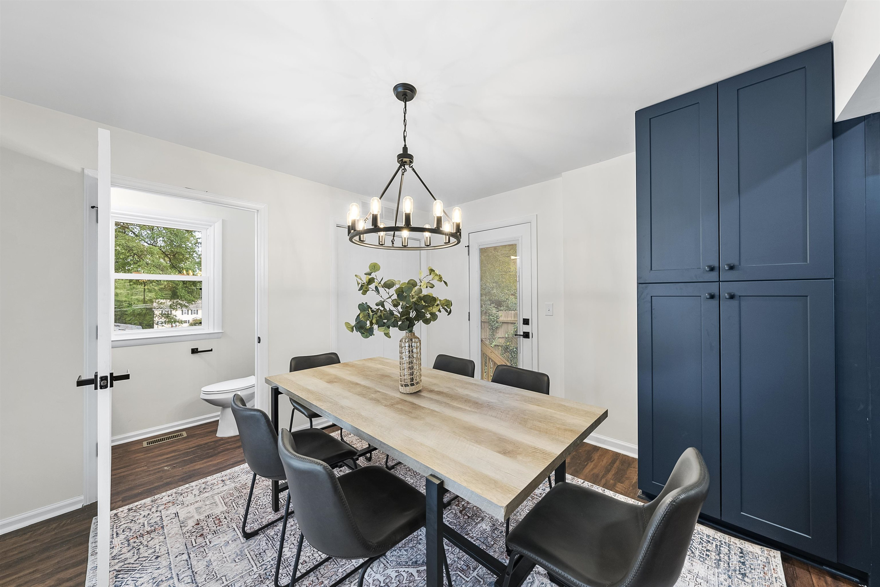 3128 Brentwood Road