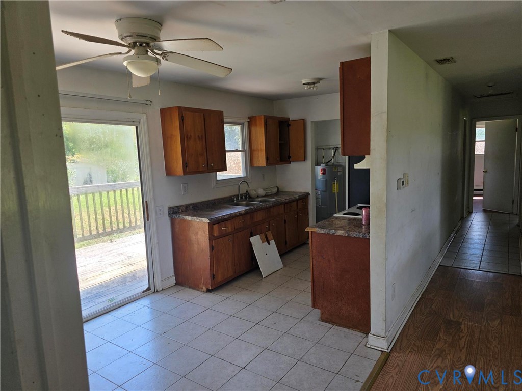 8406 Pine Hill Rd