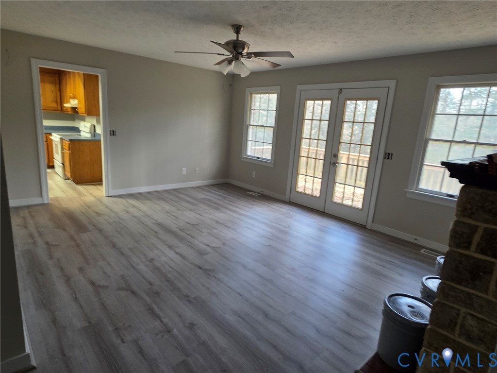 398 Horse Landing Rd