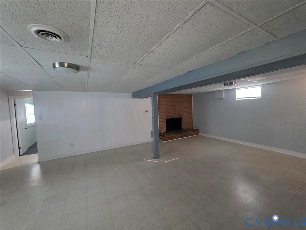 6197 Gary Ln
