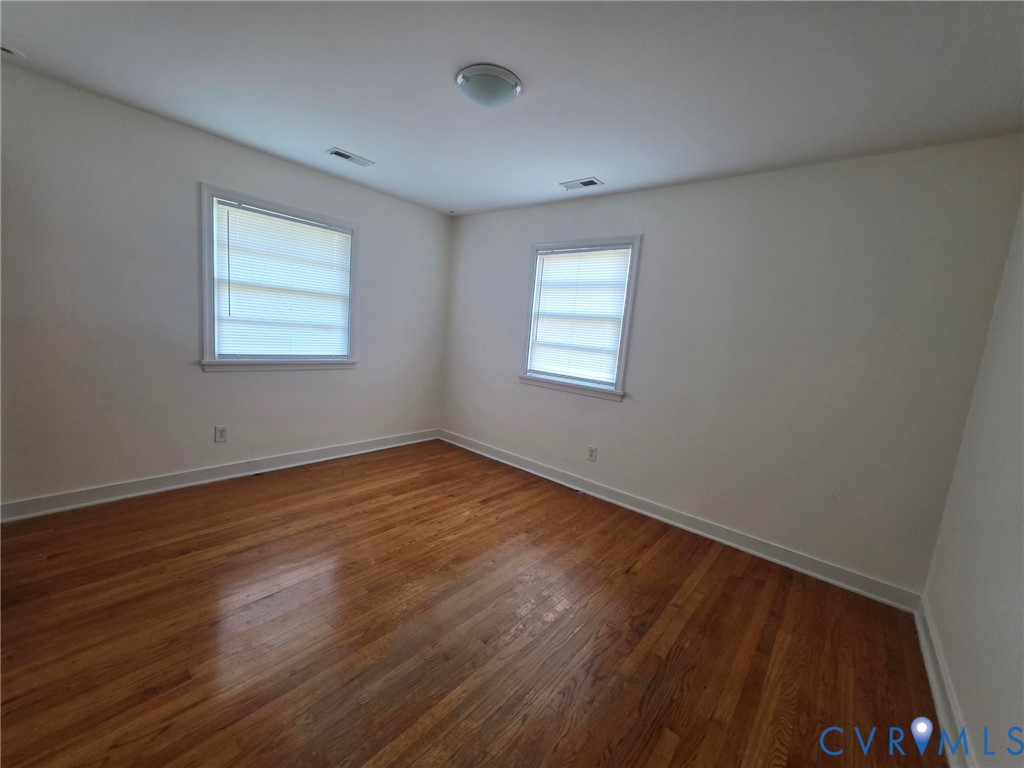 6197 Gary Ln