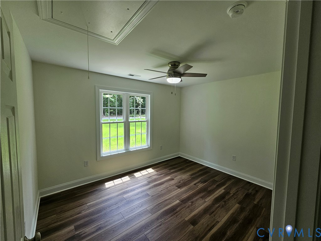 1444 Manfield Rd