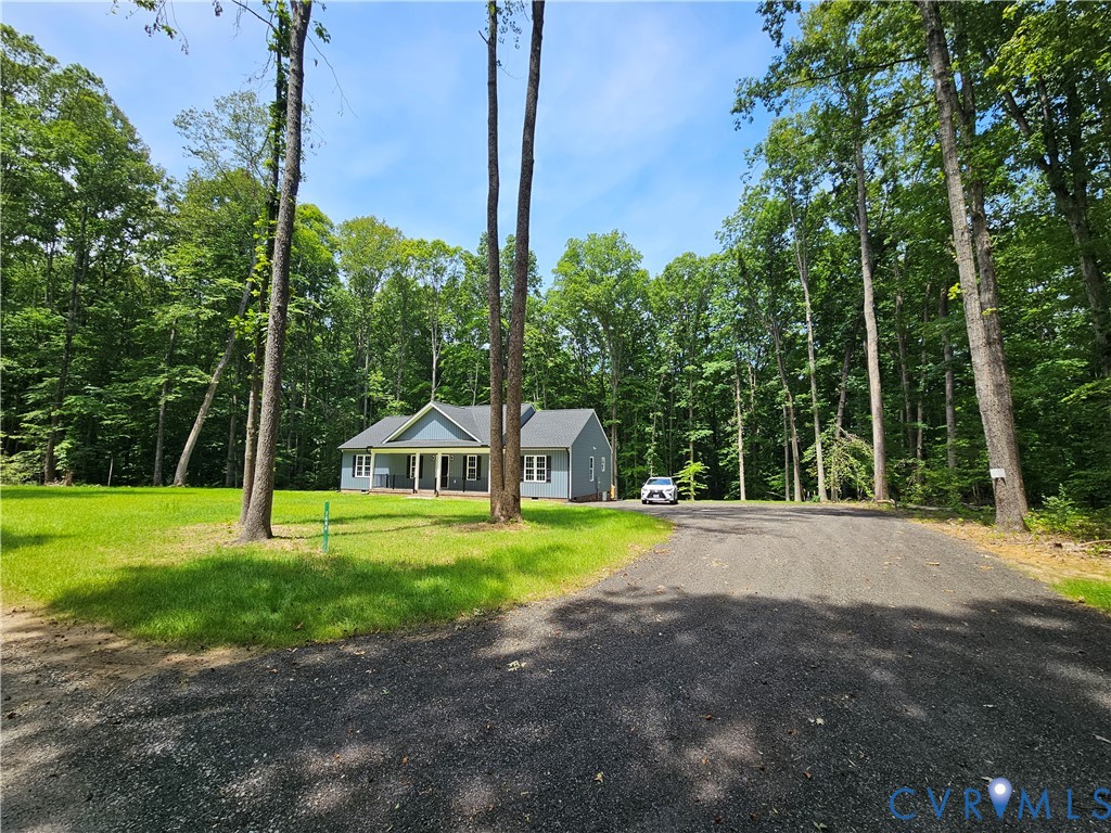 1444 Manfield Rd