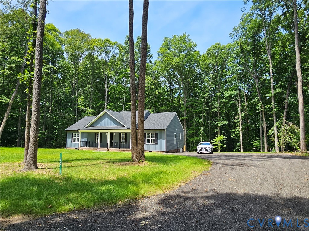 1444 Manfield Rd