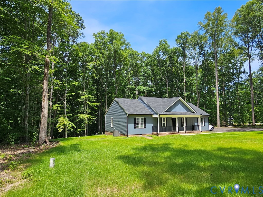1444 Manfield Rd