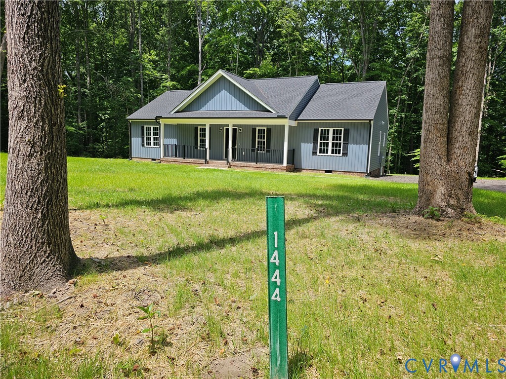 1444 Manfield Rd