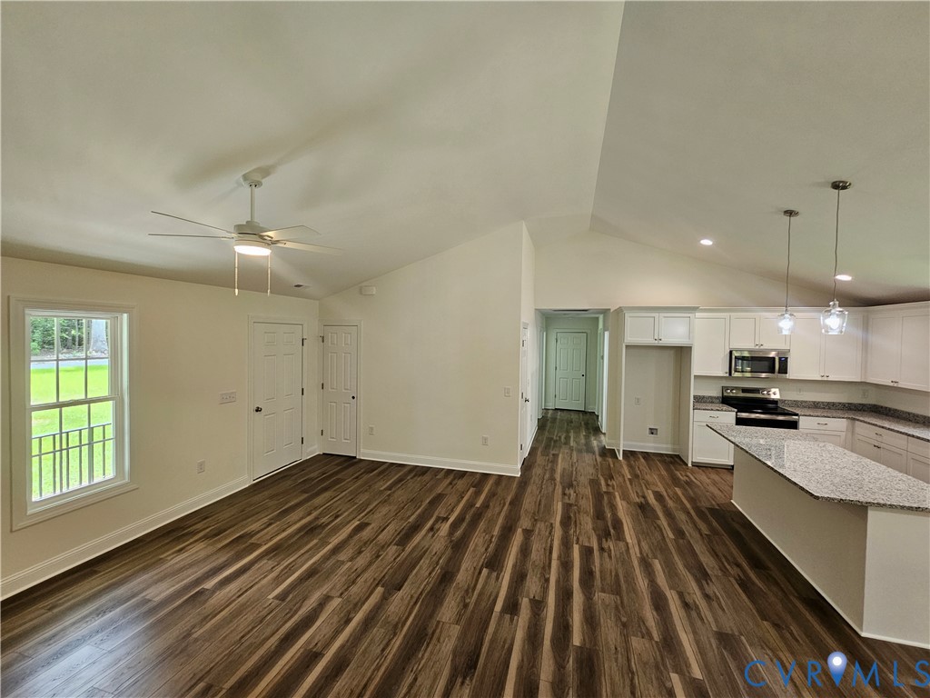 1444 Manfield Rd