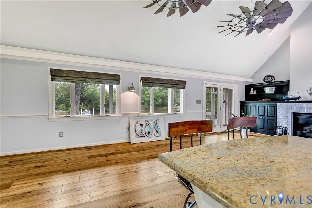 248 Cedar Pointe Dr