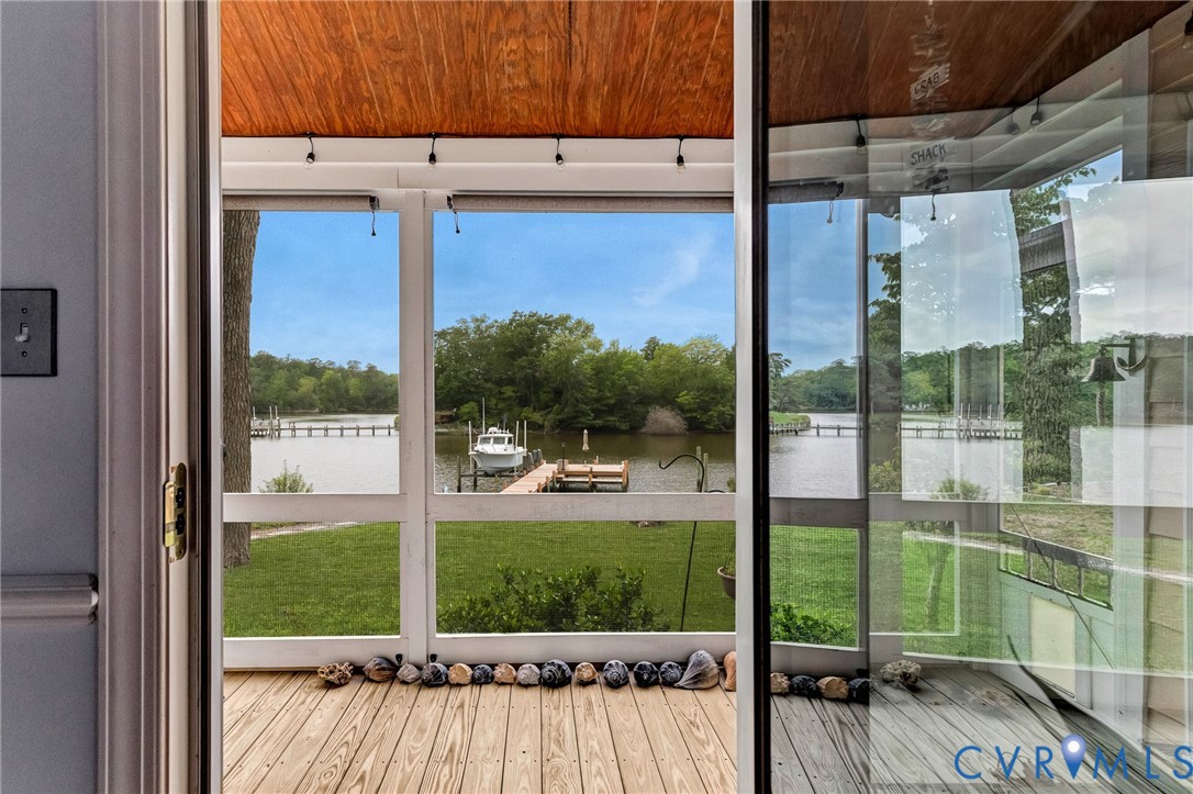 248 Cedar Pointe Dr