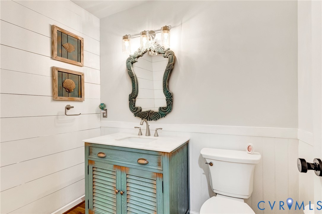 248 Cedar Pointe Dr