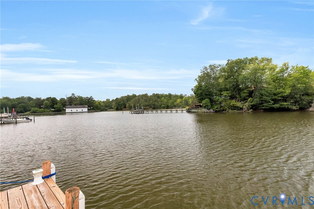 248 Cedar Pointe Dr