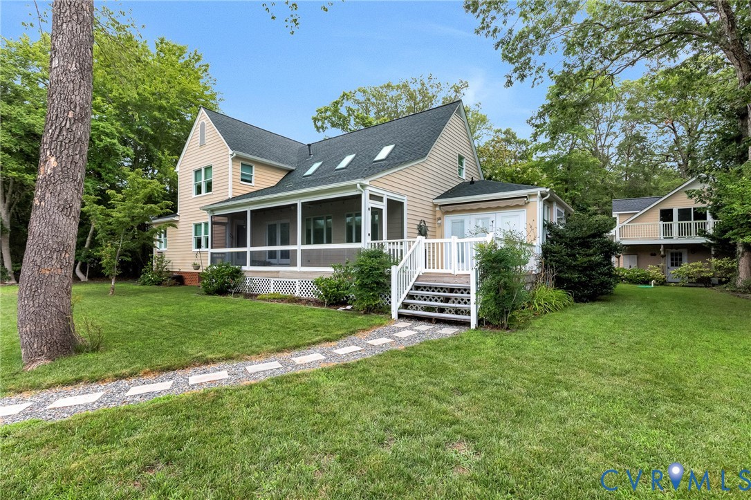 248 Cedar Pointe Dr