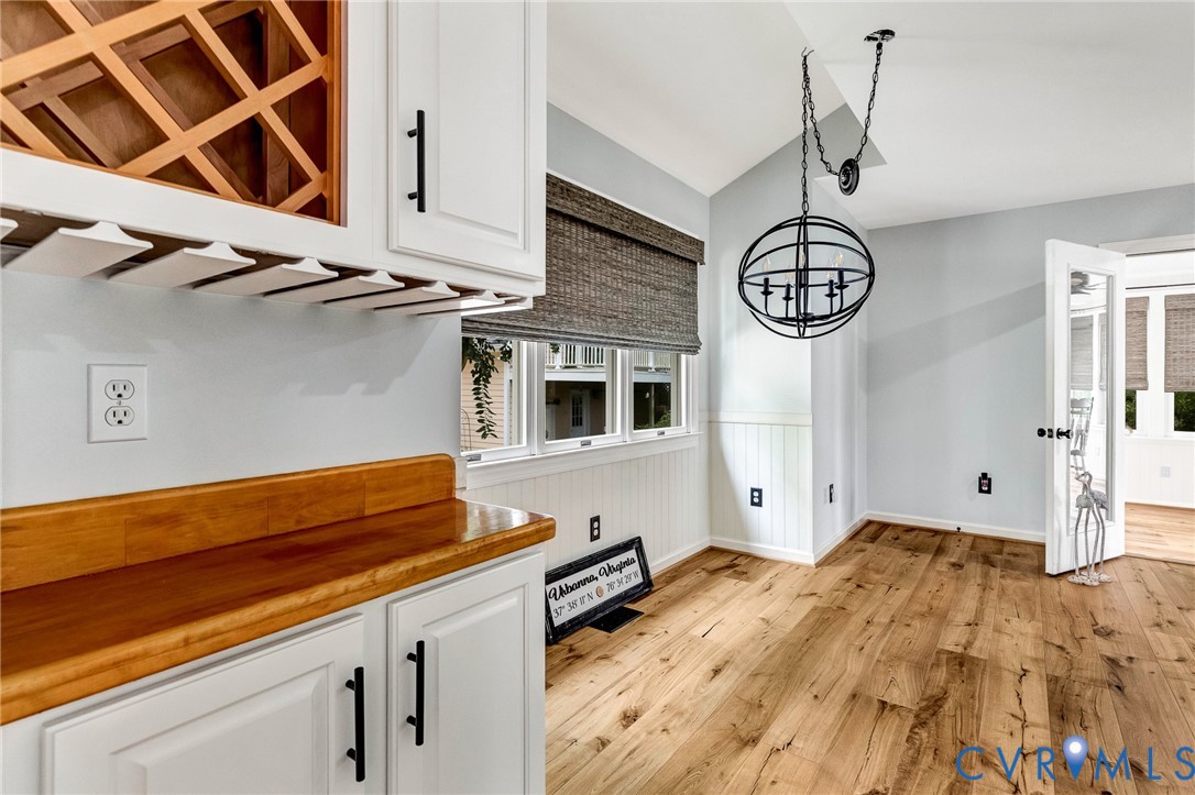 248 Cedar Pointe Dr