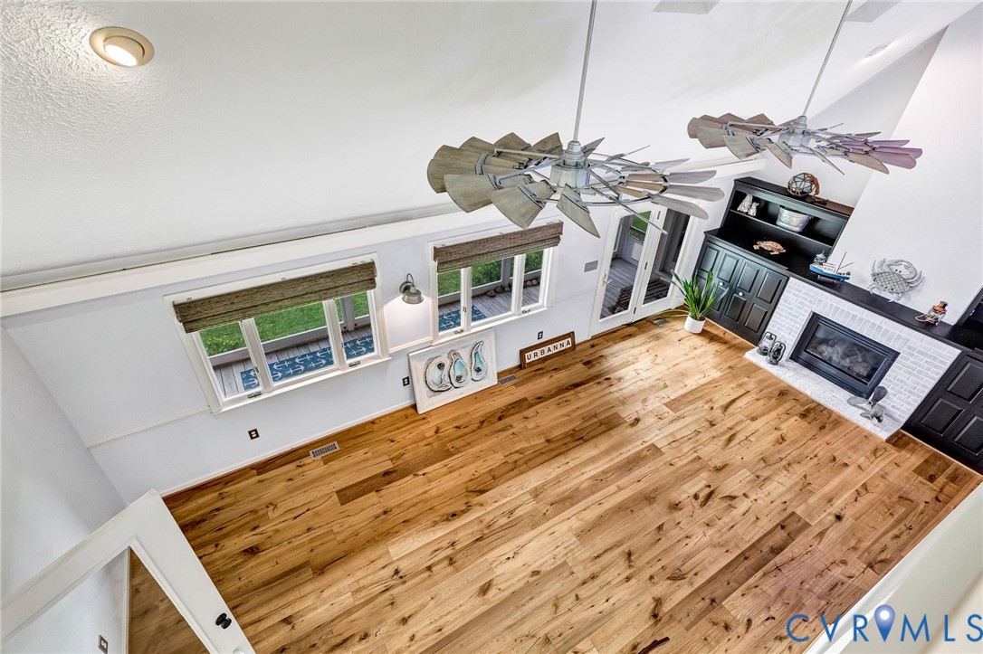 248 Cedar Pointe Dr