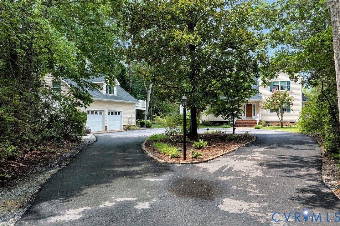 248 Cedar Pointe Dr