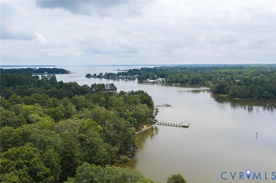 248 Cedar Pointe Dr