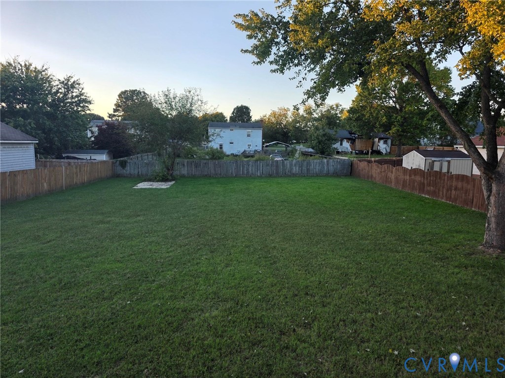 6459 Lakevista Dr