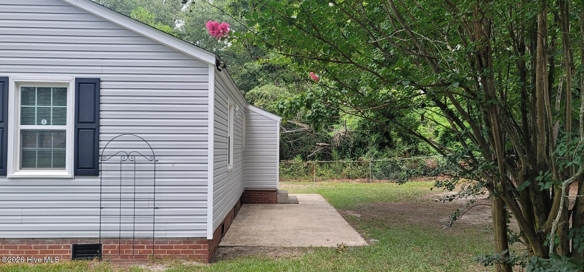 2320 Harding Road