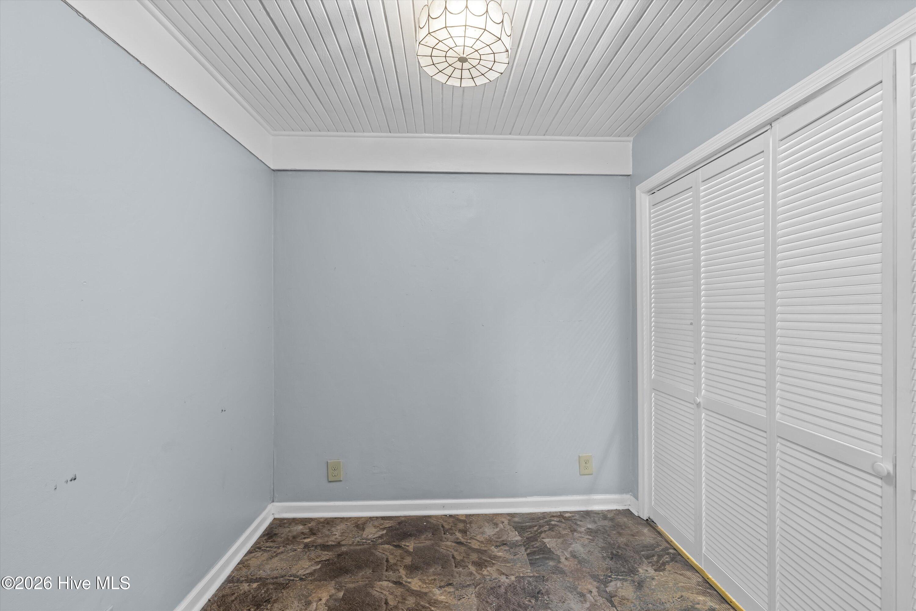 2320 Harding Road