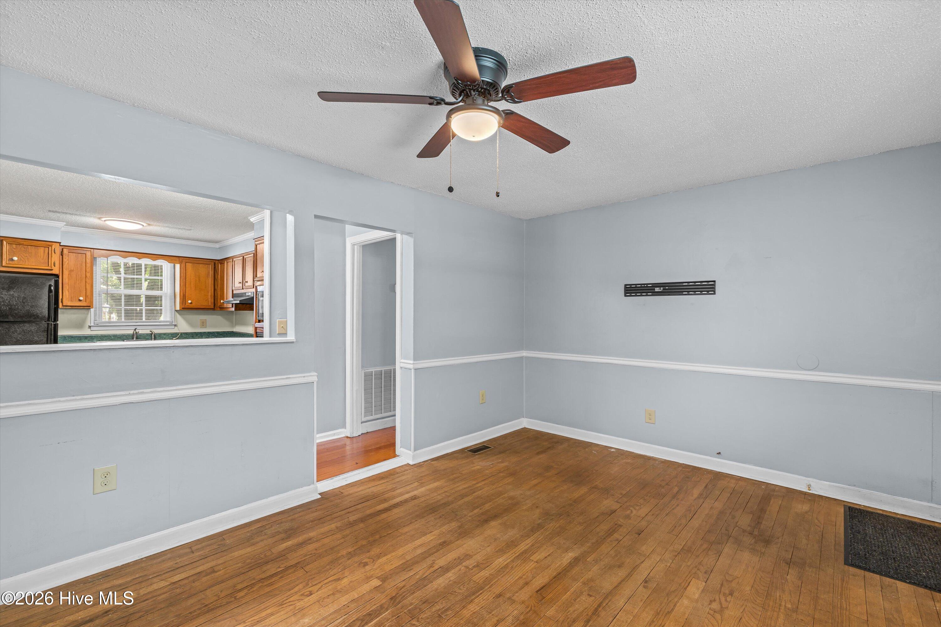2320 Harding Road