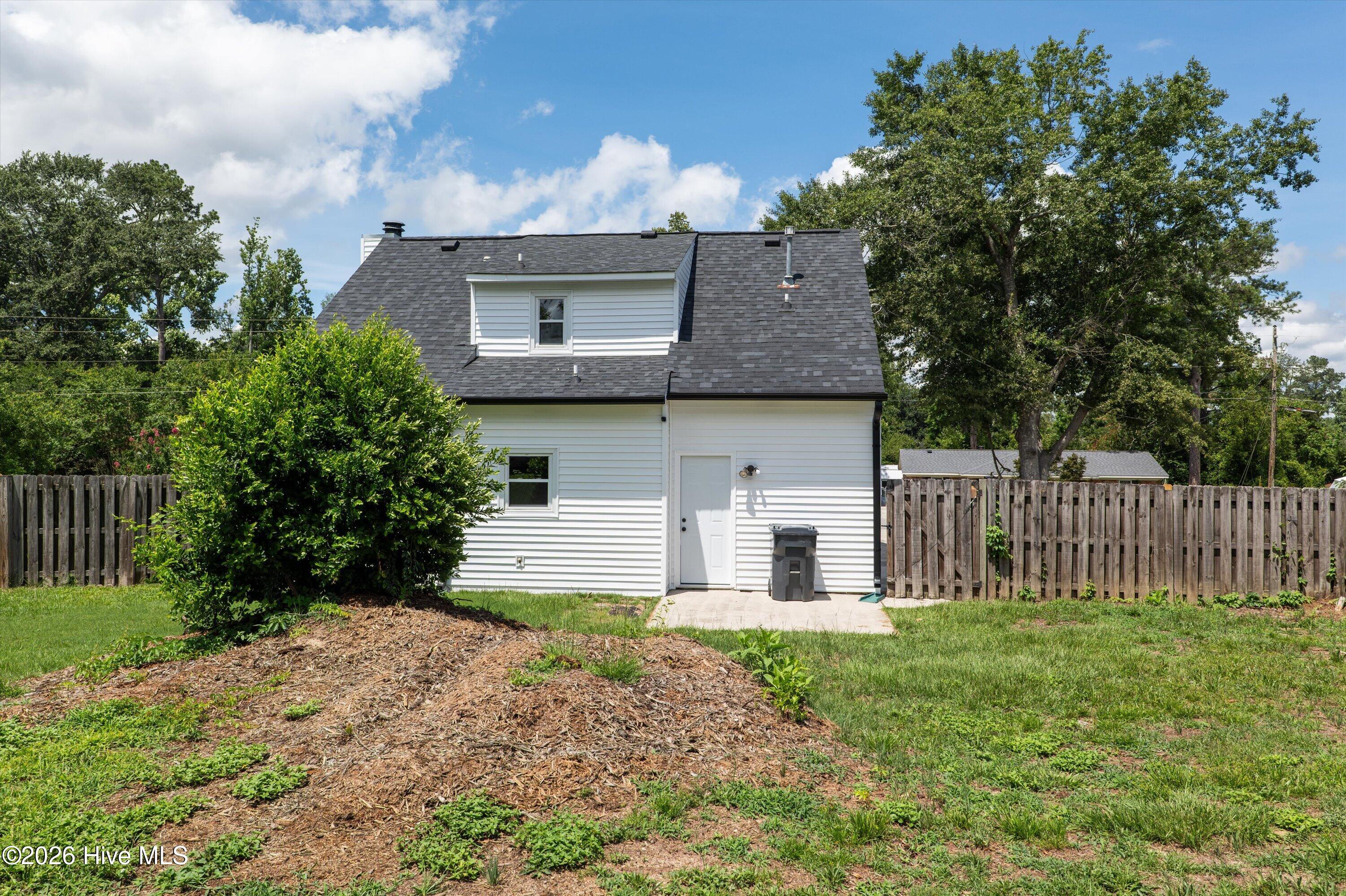 395 Park Way Drive