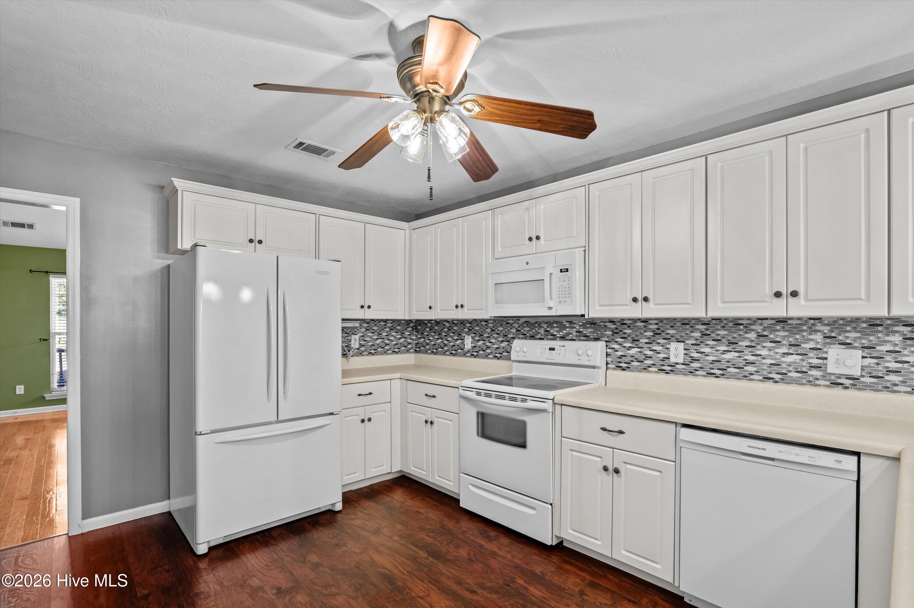 2020 Magnolia Parkway