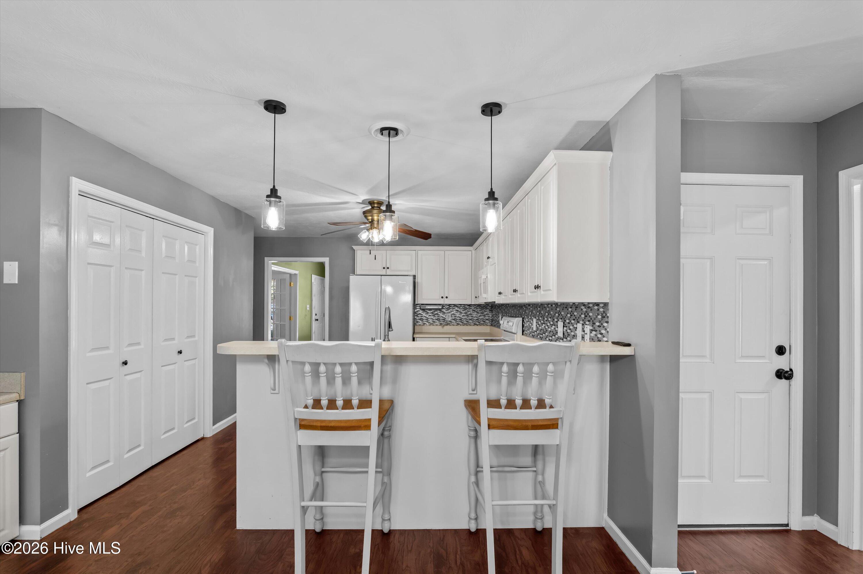 2020 Magnolia Parkway