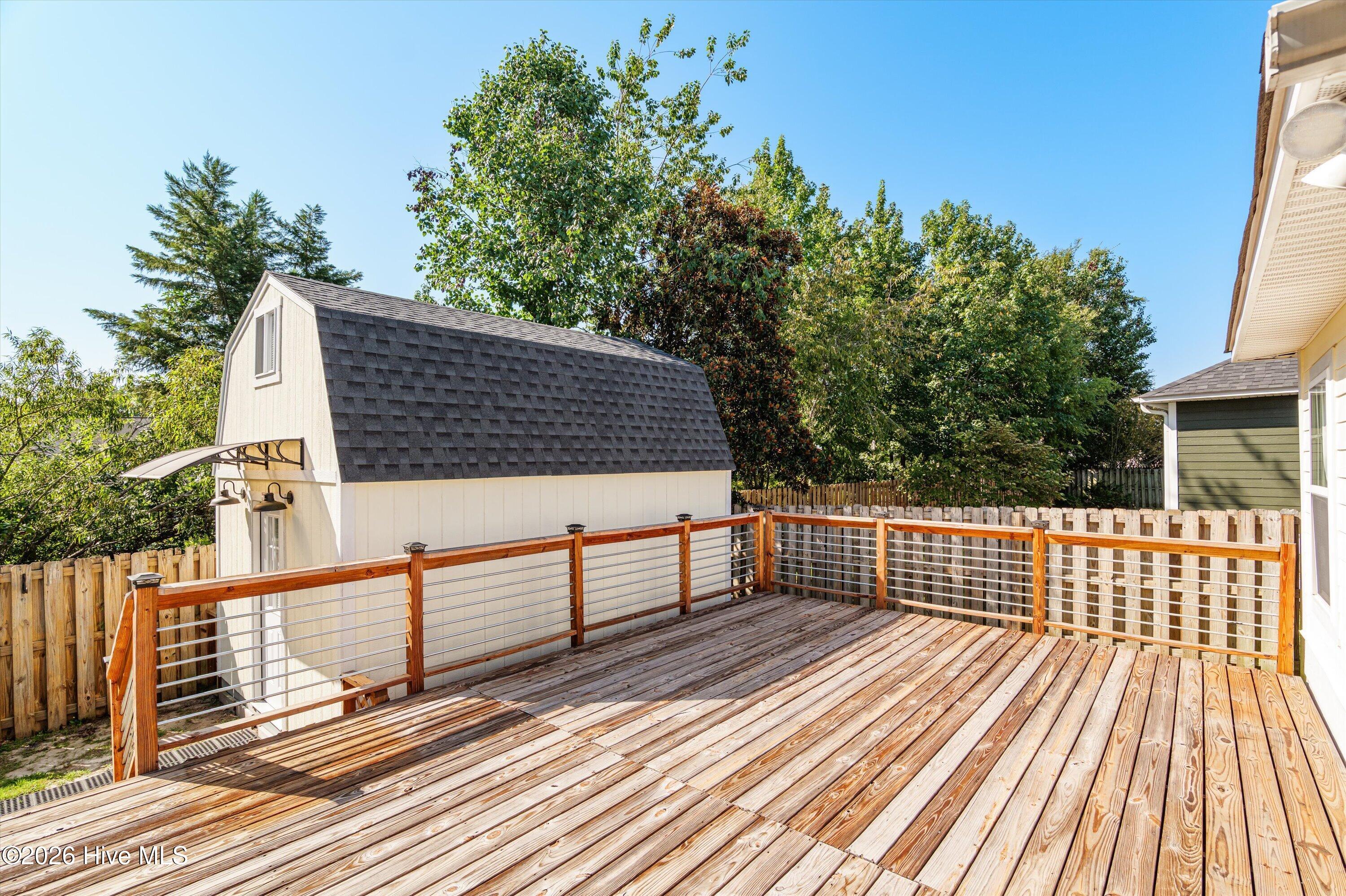 2020 Magnolia Parkway