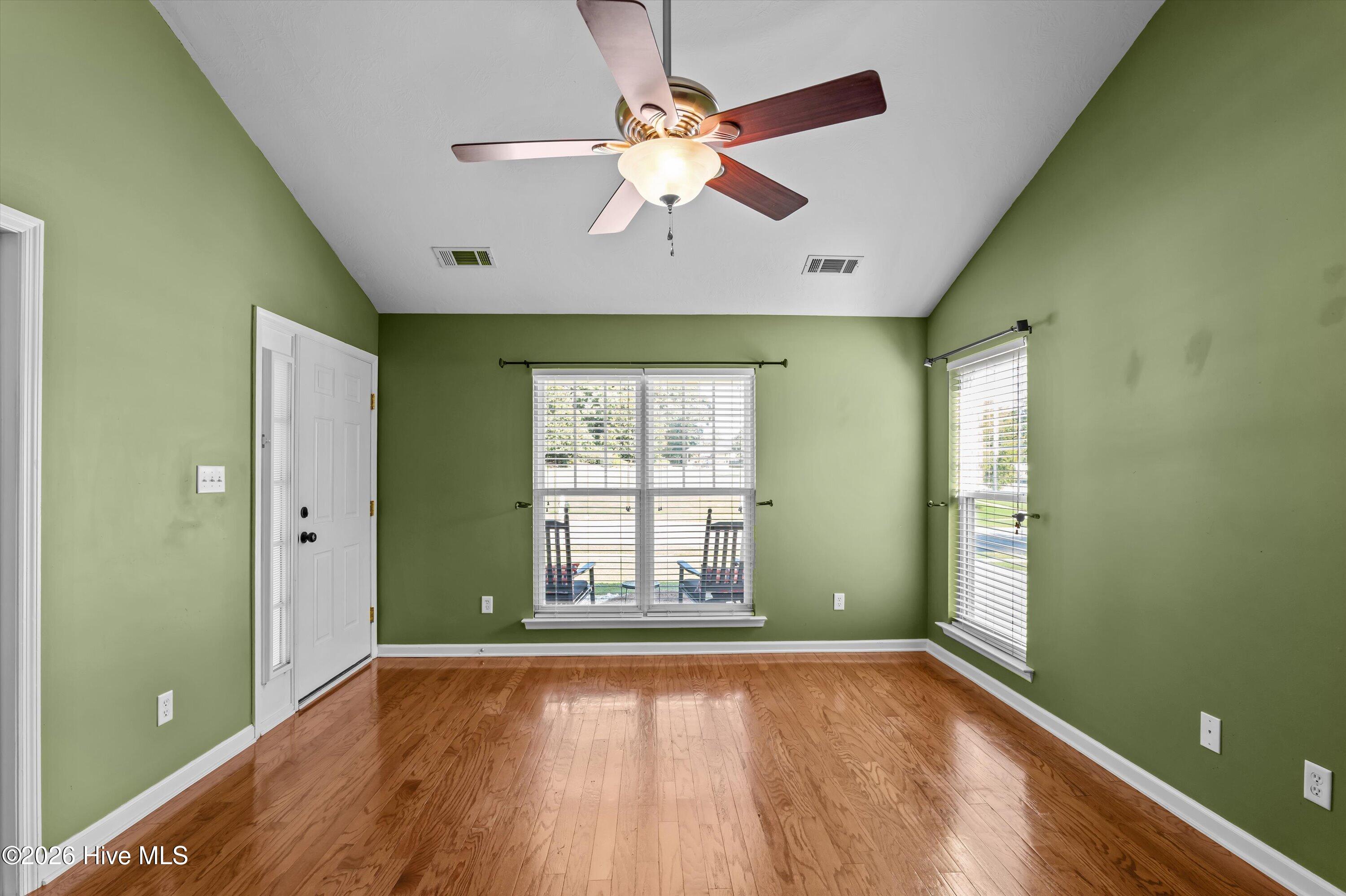 2020 Magnolia Parkway