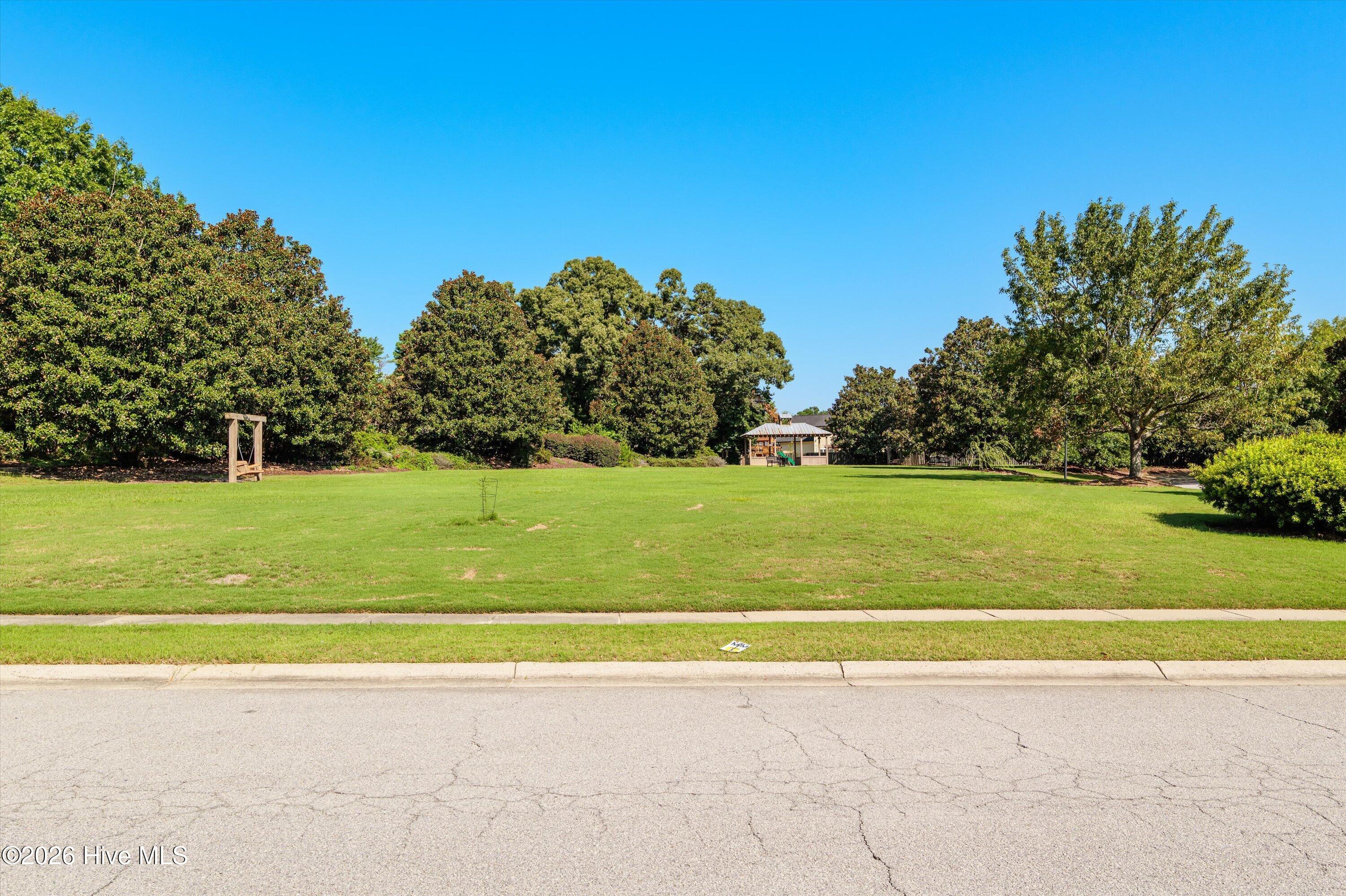 2020 Magnolia Parkway