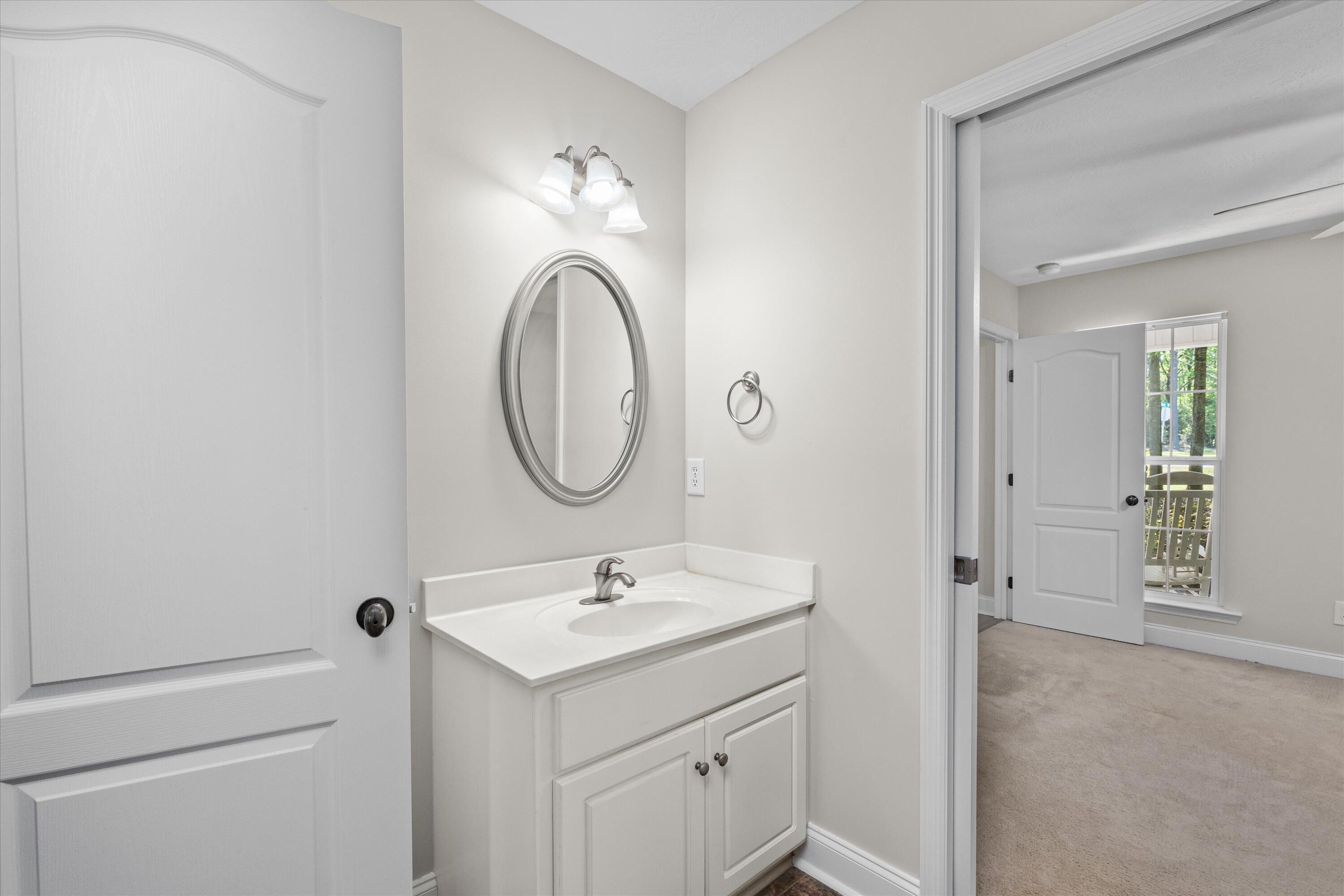 6657 GREEN PLANTATION RD Road