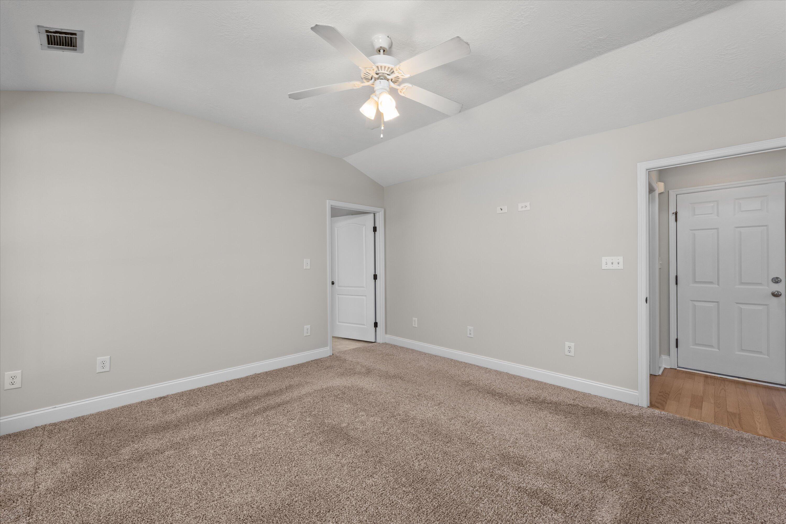 6657 GREEN PLANTATION RD Road