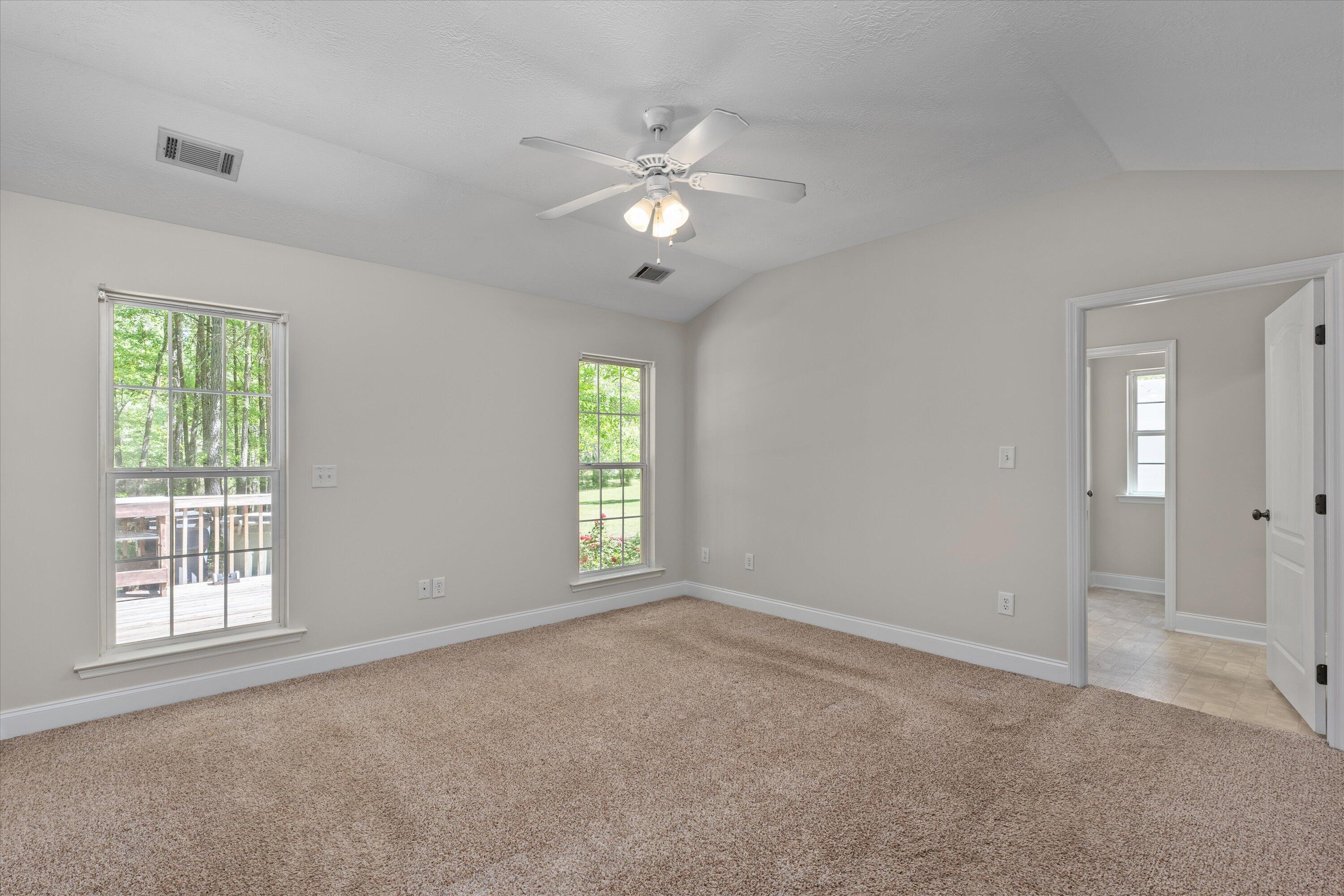 6657 GREEN PLANTATION RD Road