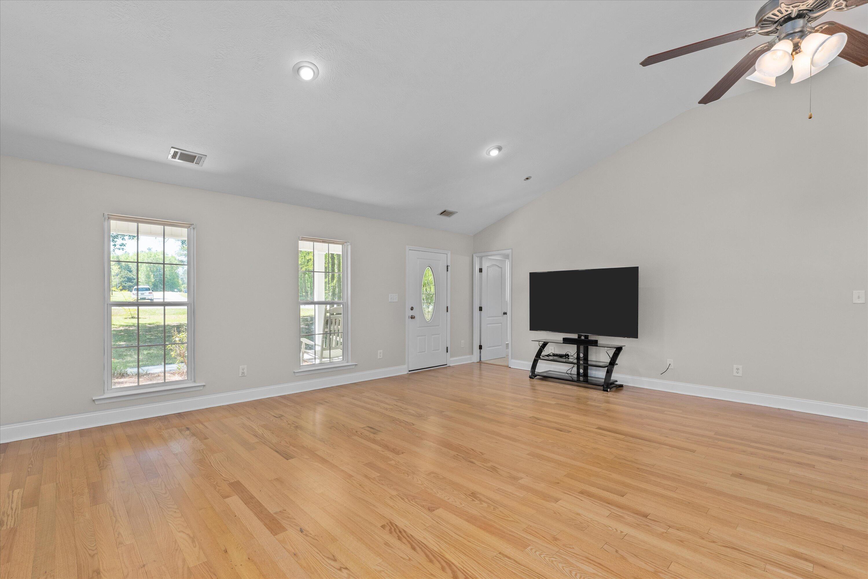 6657 GREEN PLANTATION RD Road