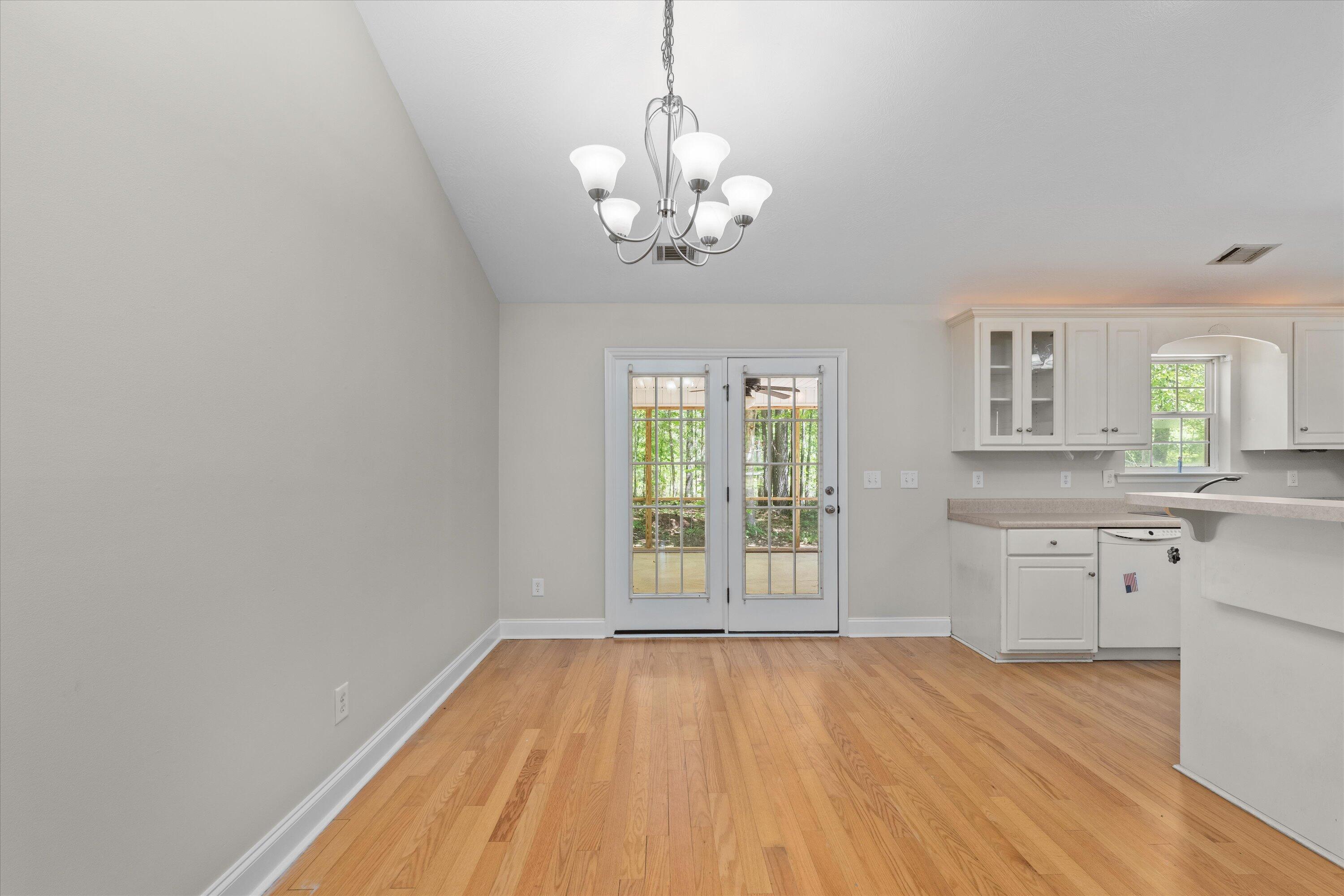 6657 GREEN PLANTATION RD Road