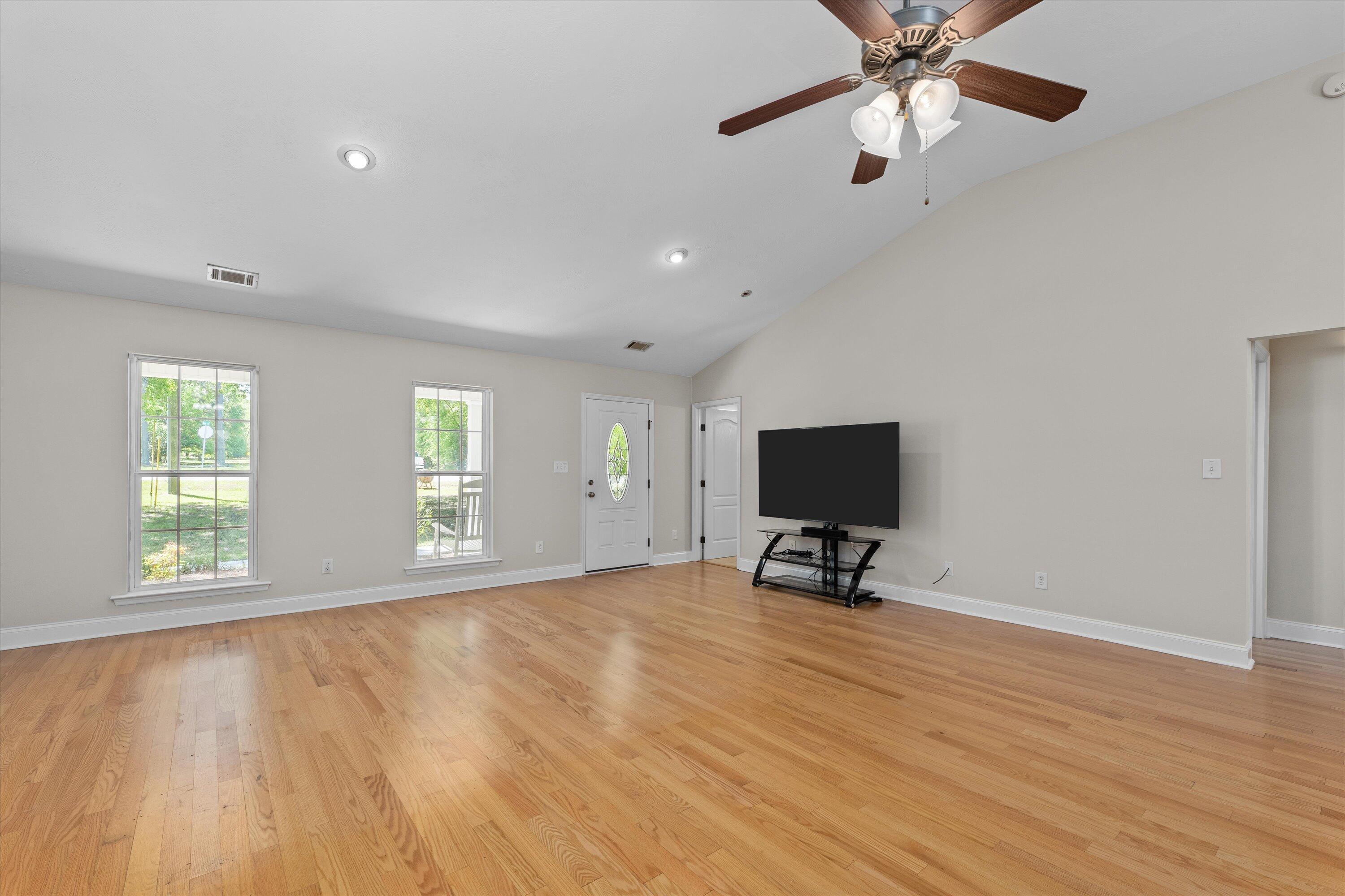 6657 GREEN PLANTATION RD Road