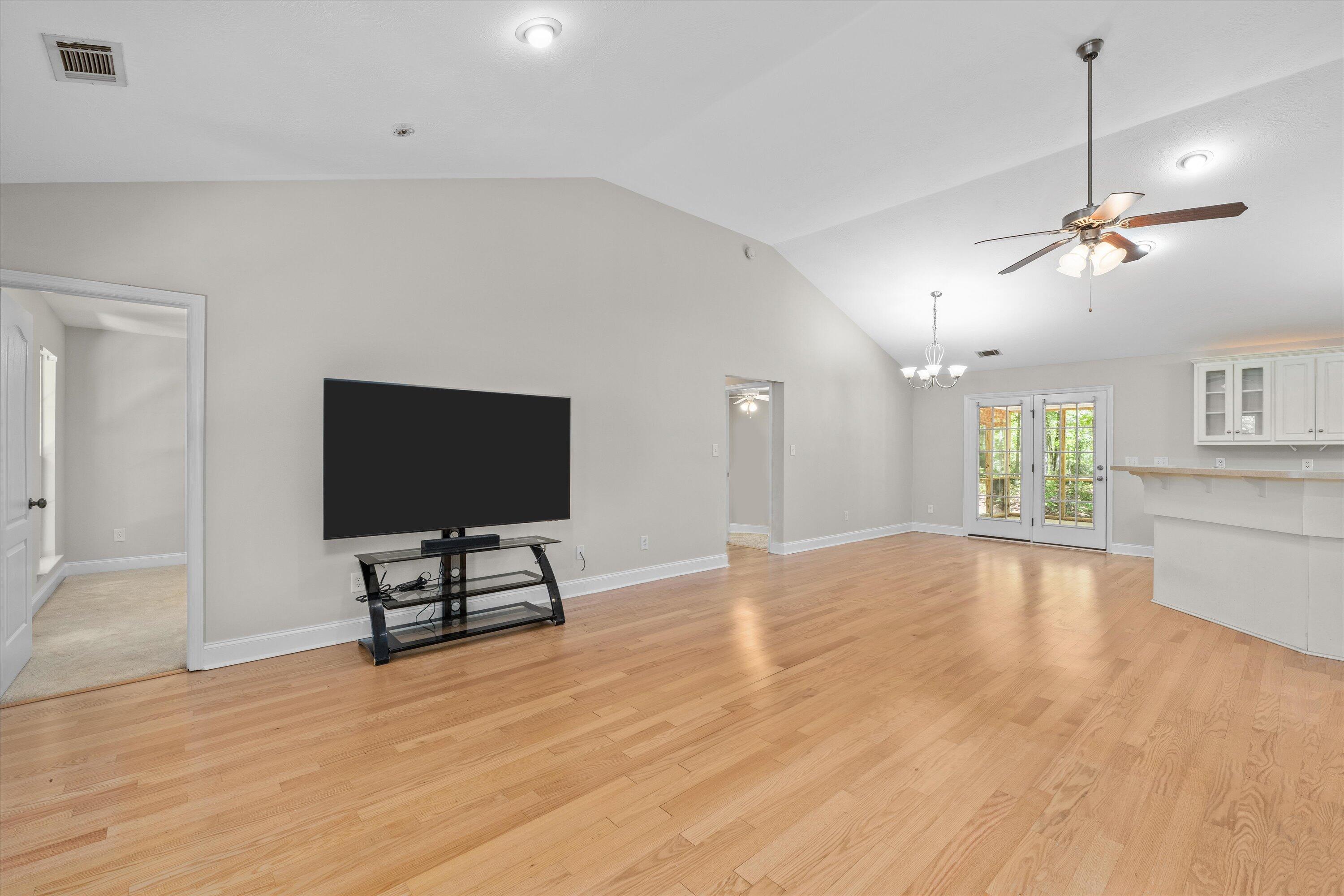 6657 GREEN PLANTATION RD Road