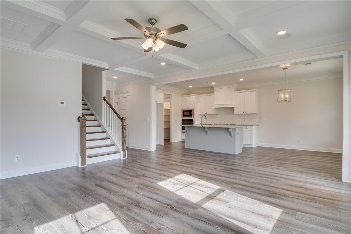 3455 HILLTOP Trail