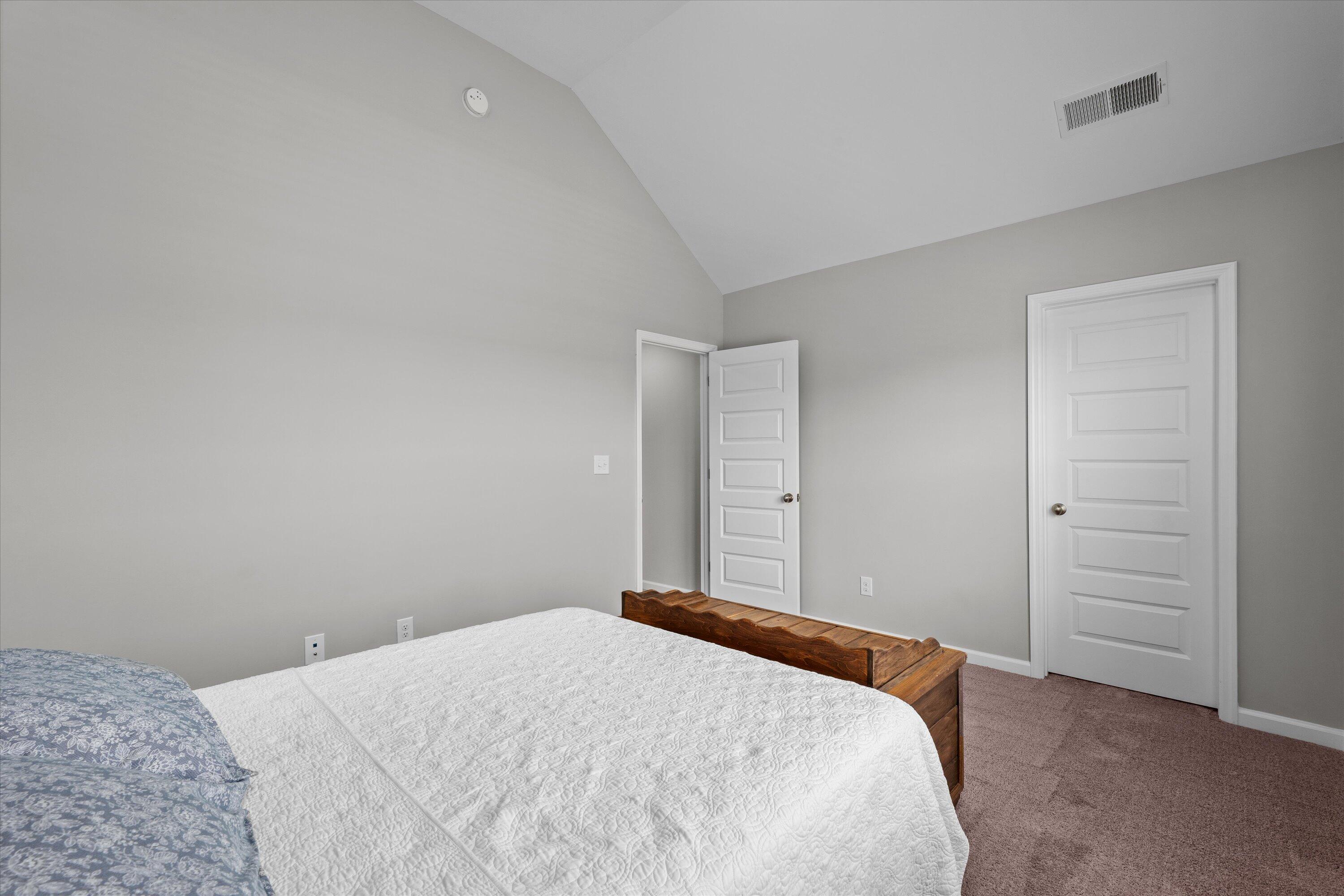5009 HUNTLEY Trail